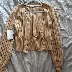 Aritzia Wilfred Plunge Front Cardigan in Sandy Beige, size M